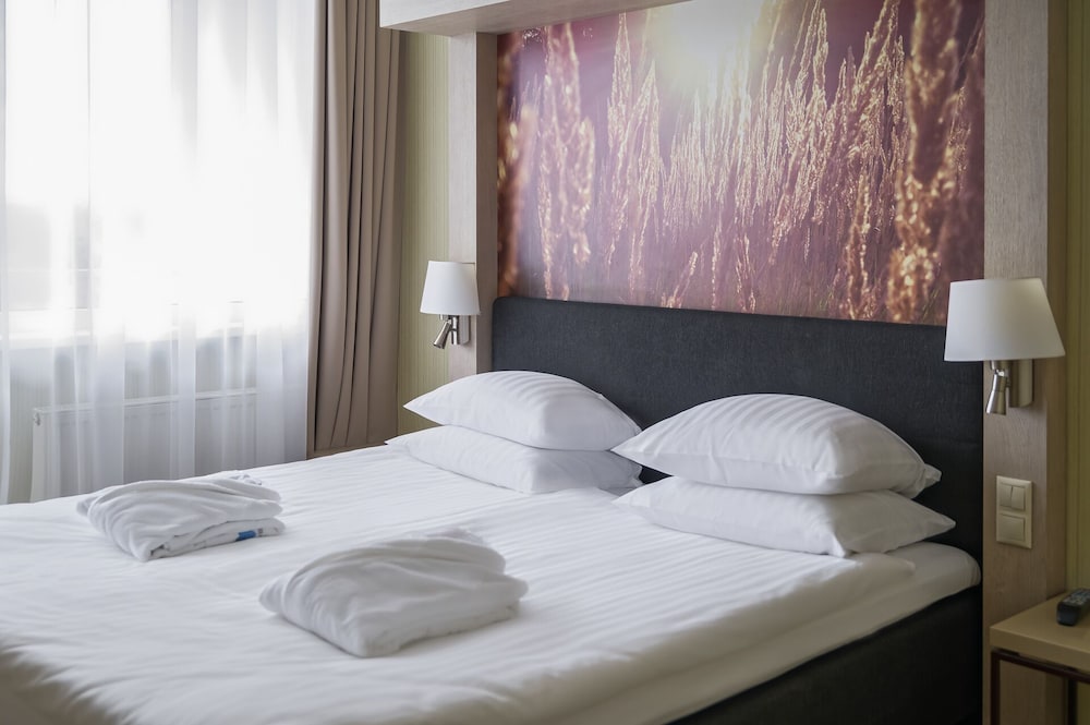 Junior Suite, Balcony (with SPA Access) photo 2