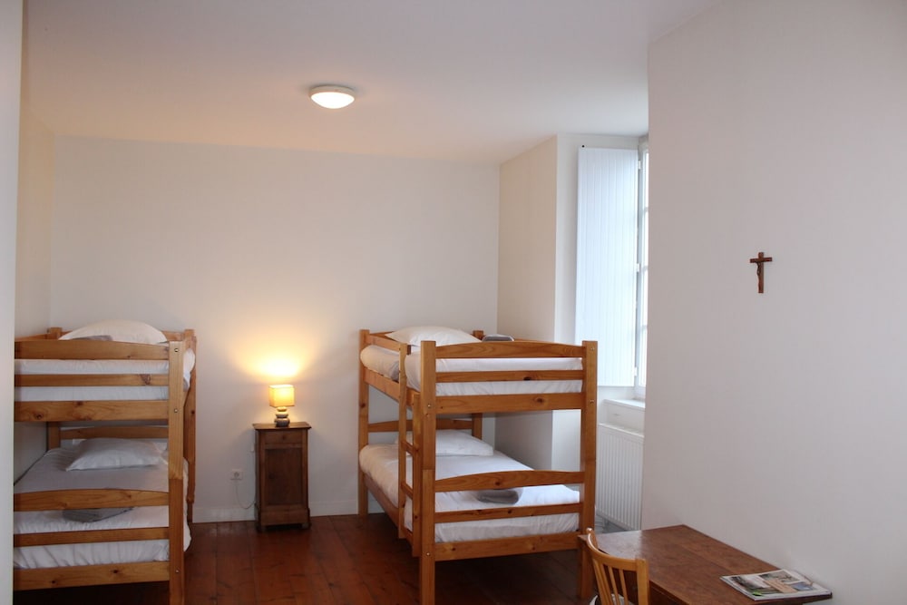 Family Room - Photo 4
