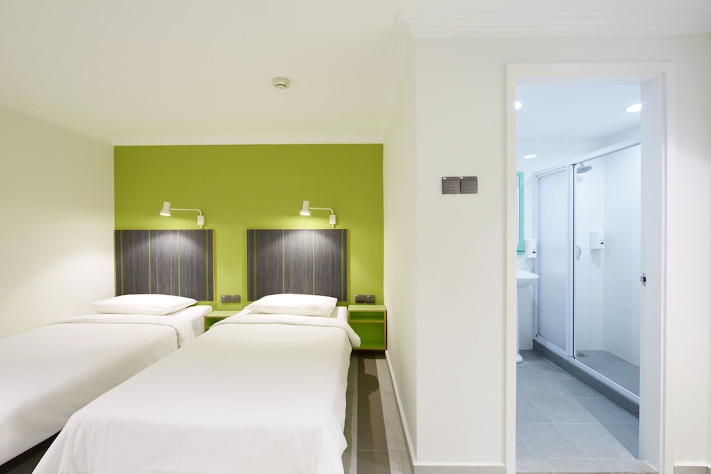 Twin Room With Window photo 2