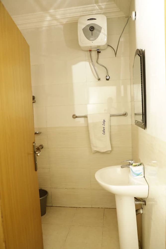 Deluxe Room - Photo 4