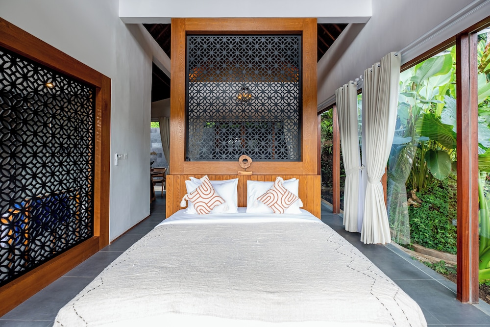 One Bedroom Private Pool Villa with Valley View - Photo 4