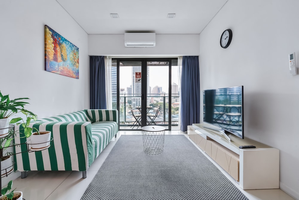 Superior Apartment, 1 Queen Bed, Kitchen
