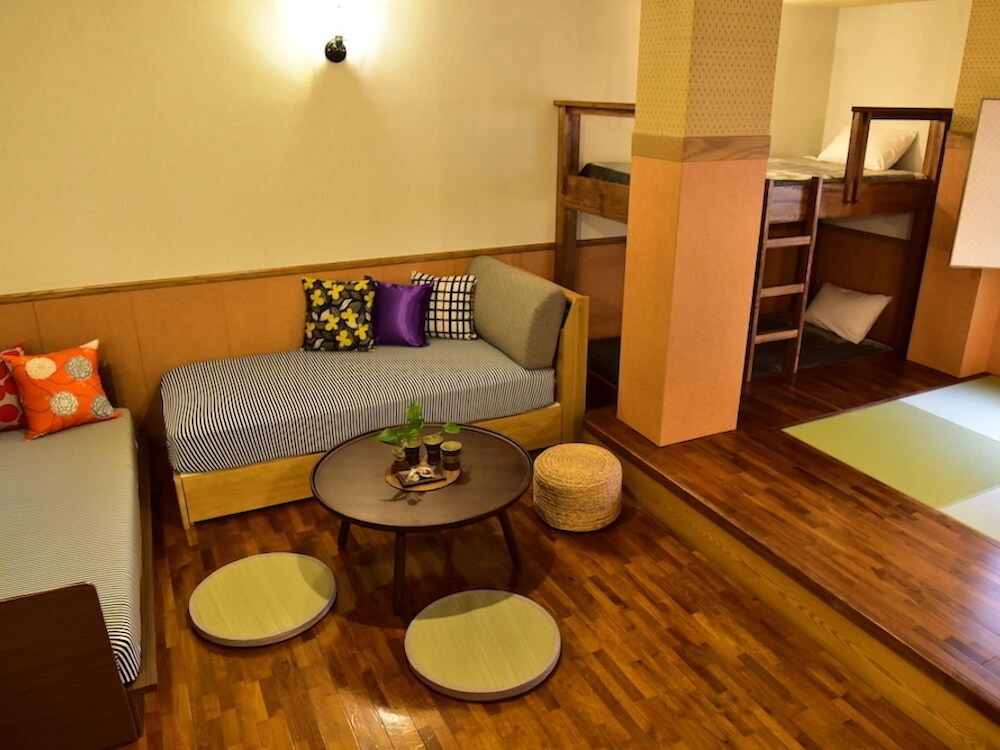 Family Studio, Multiple Beds, Non Smoking photo 3