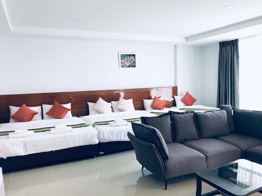 Family Suite - Photo 4
