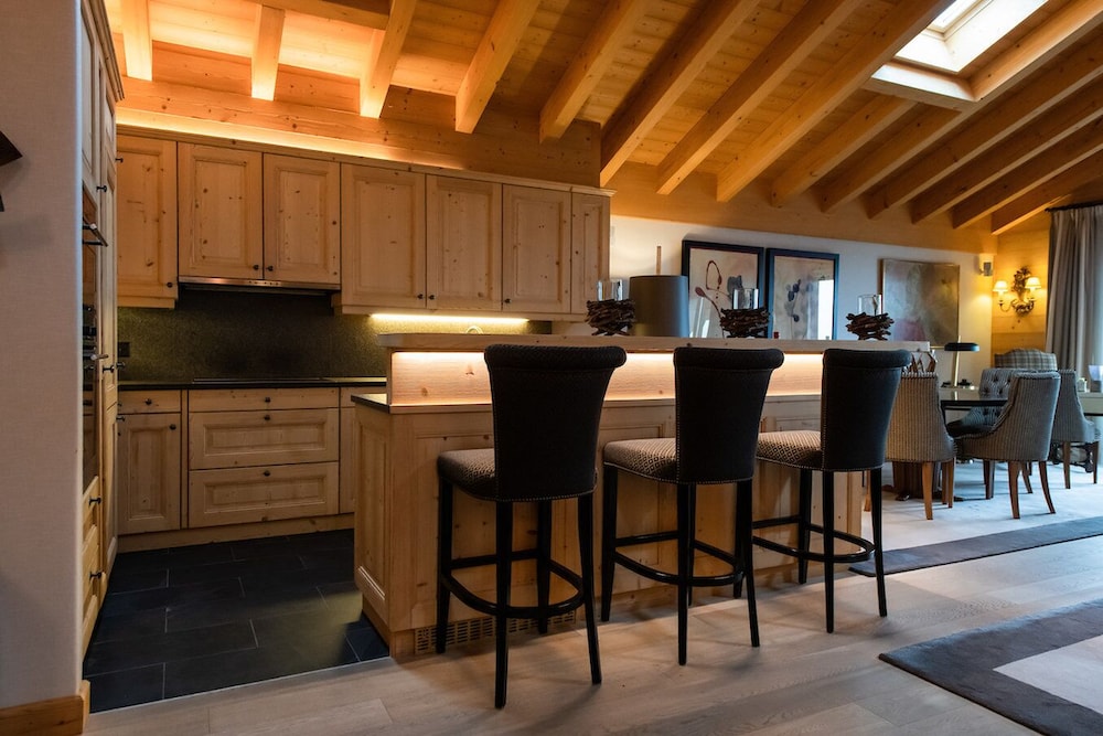 Royal Penthouse photo 2