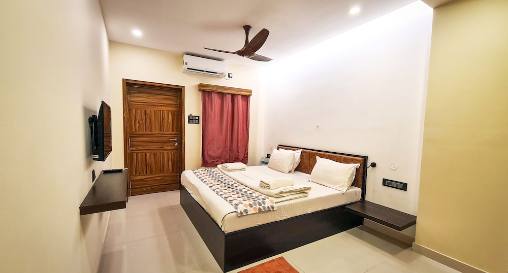Premier Room