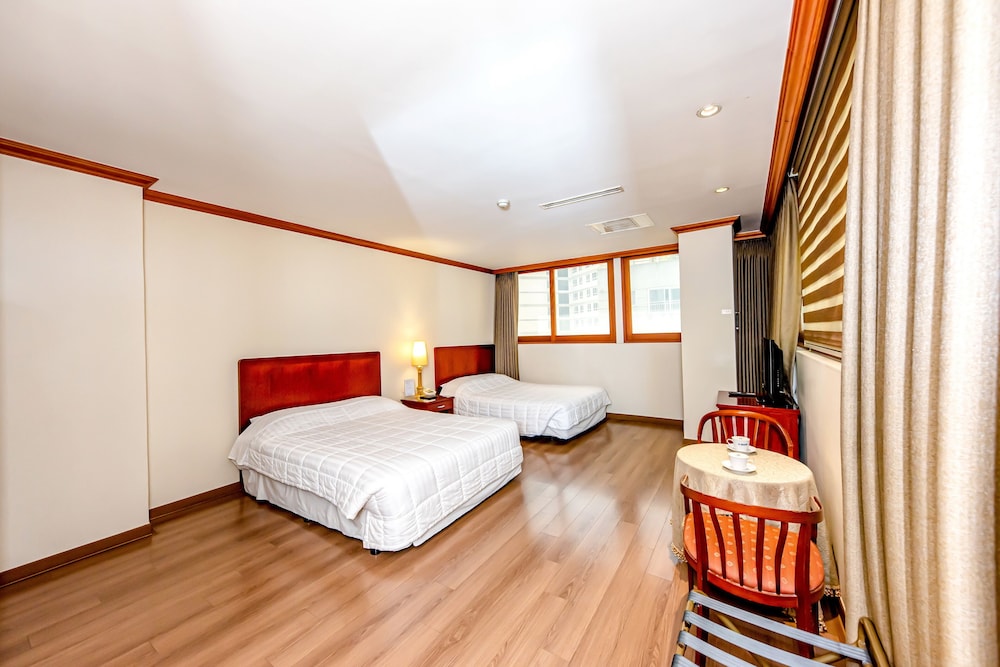 Deluxe Double Room photo 2