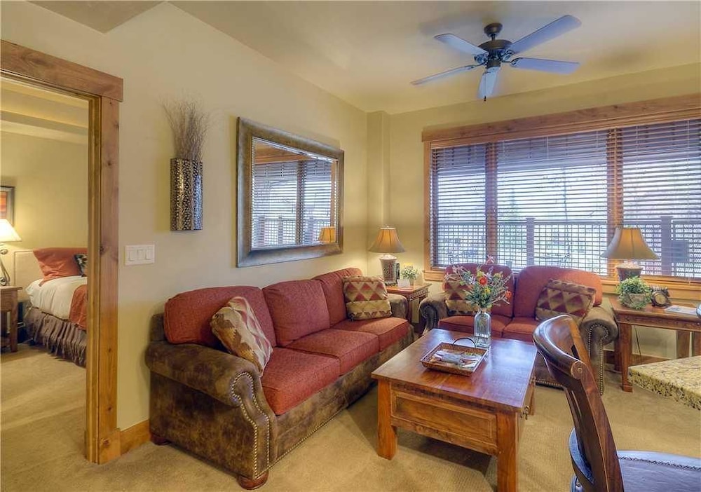 Condo, 1 King Bed with Sofa bed (5114 Emerald Lodge, Trappeur's Crossi) photo 3
