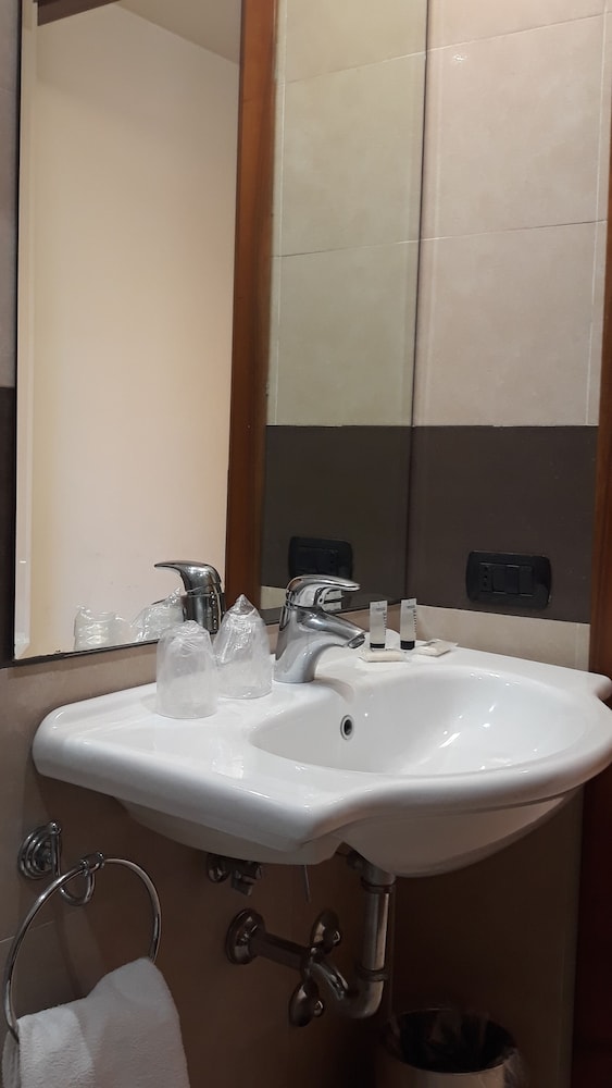 Double Room Single Use photo 2