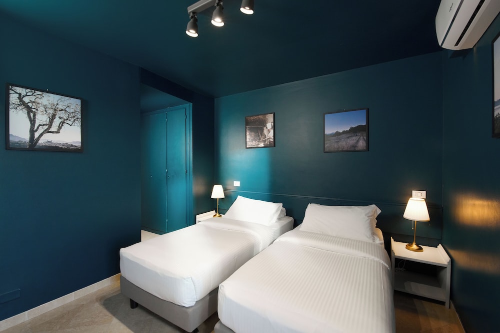 Classic Double or Twin Room - Photo 3