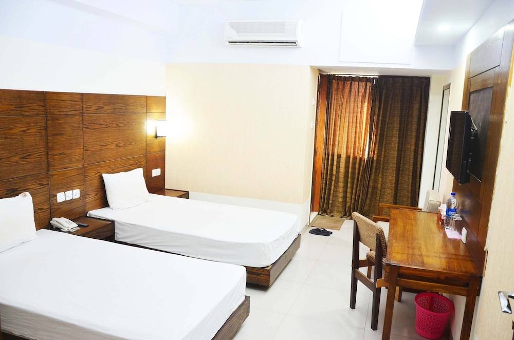 Executive Suite photo 3