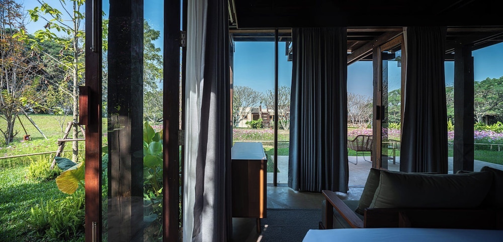 Junior Suite, River View photo 3