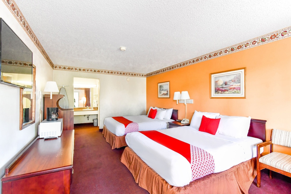 Premium Room, 2 Double Beds - Photo 2