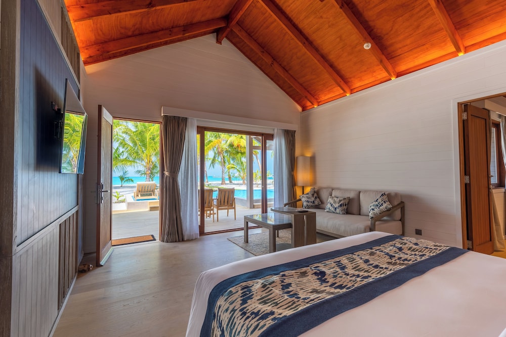 Two Bedroom Beach Pool Villa - Photo 5