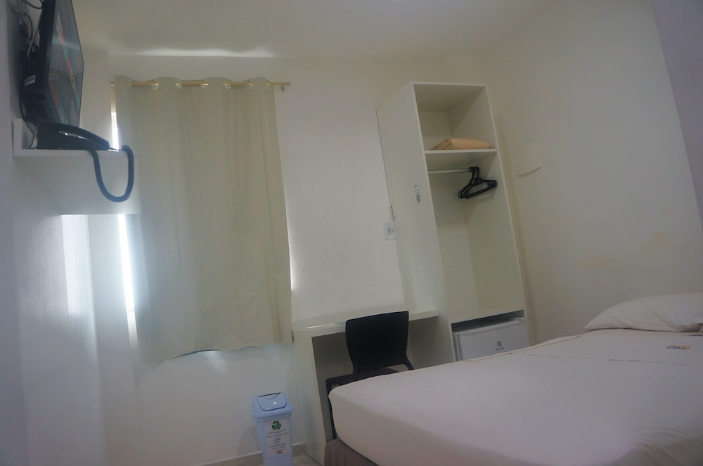 Standard Double Room - Photo 7