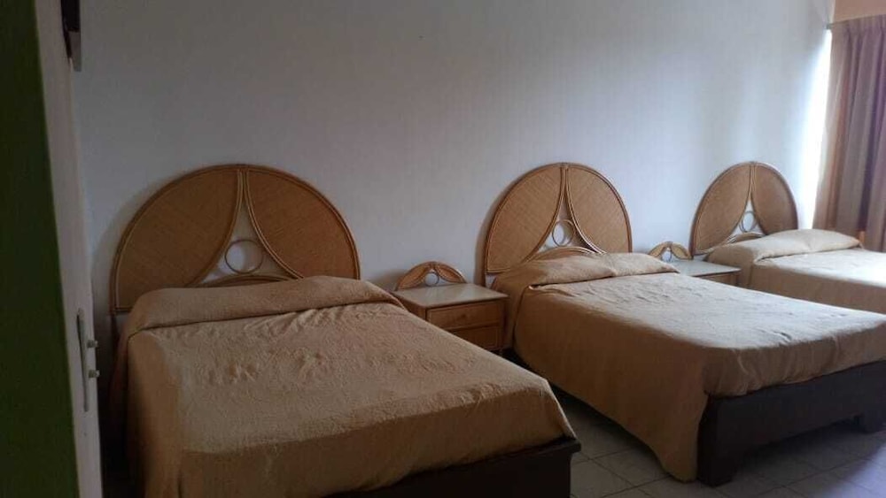 Shared Dormitory 6 Bed Mix Dorm photo 1
