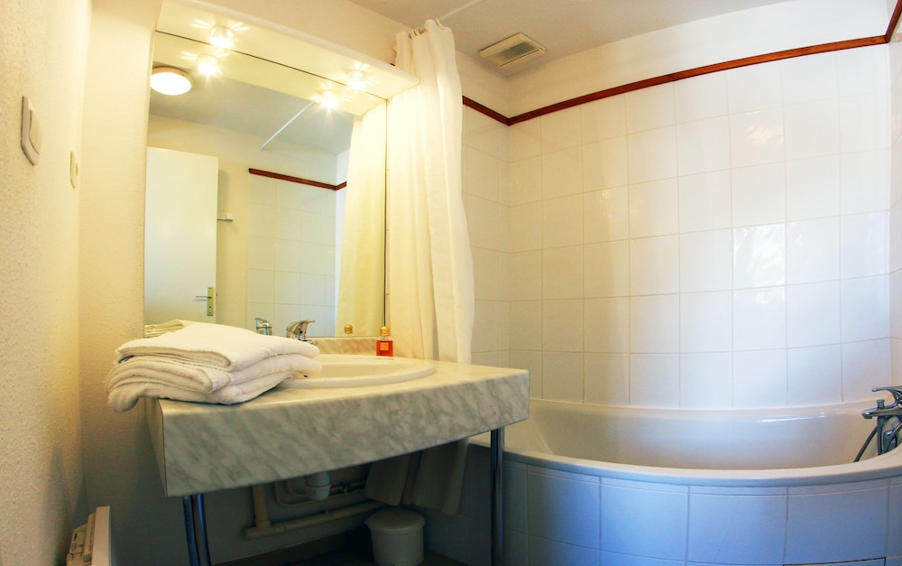 Apartment, 1 Bedroom (5 pax) photo 2