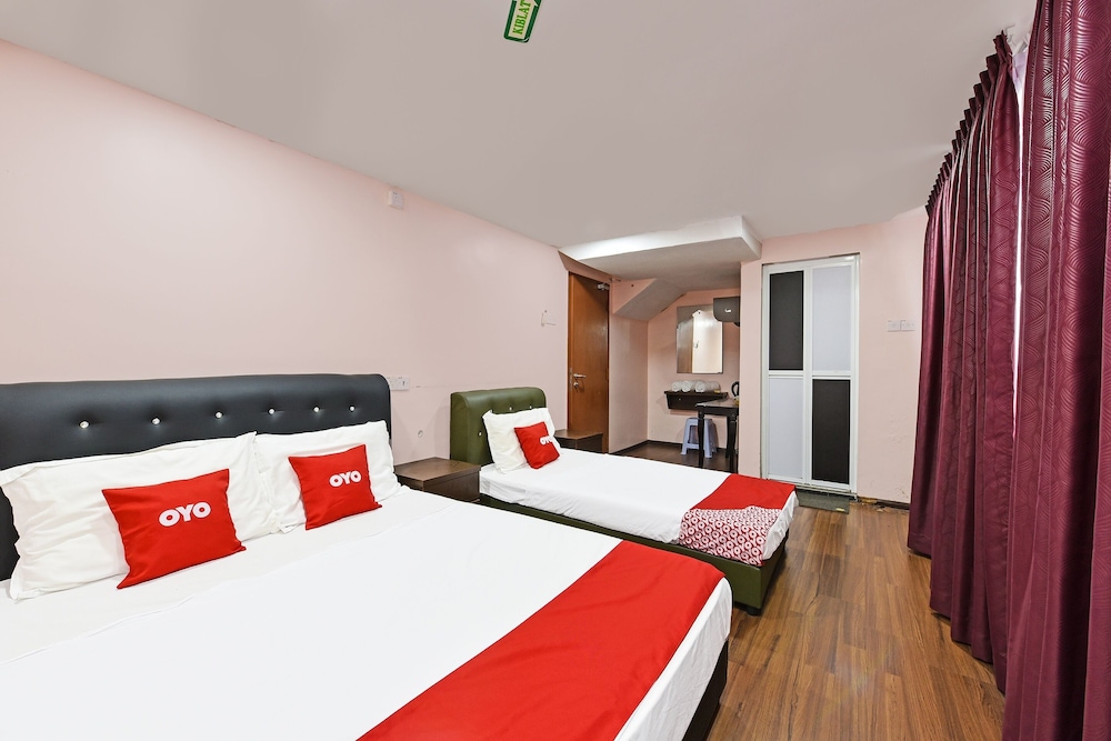 Deluxe Triple Room photo 1