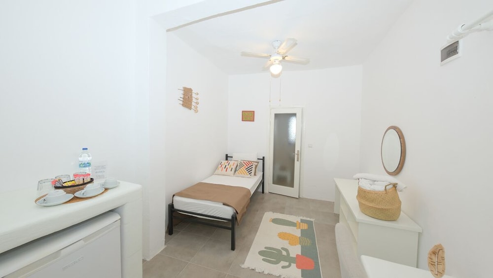 Triple Room, Balcony, Sea View - Photo 5