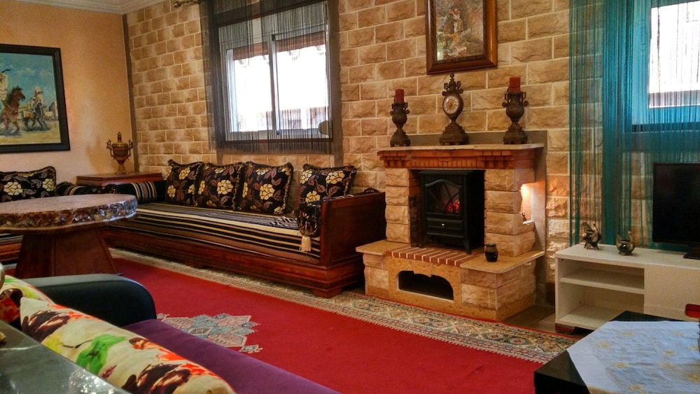 Apartment, 2 Bedrooms, Fireplace