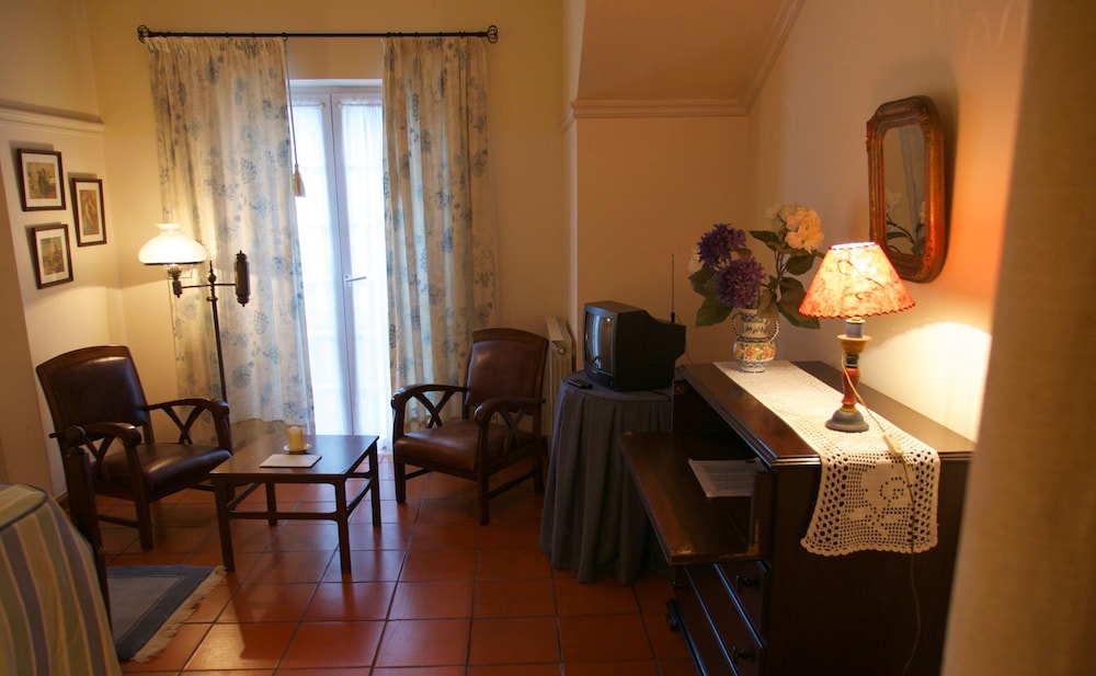 Traditional Villa, 5 Bedrooms, Private Pool, Garden View photo 1