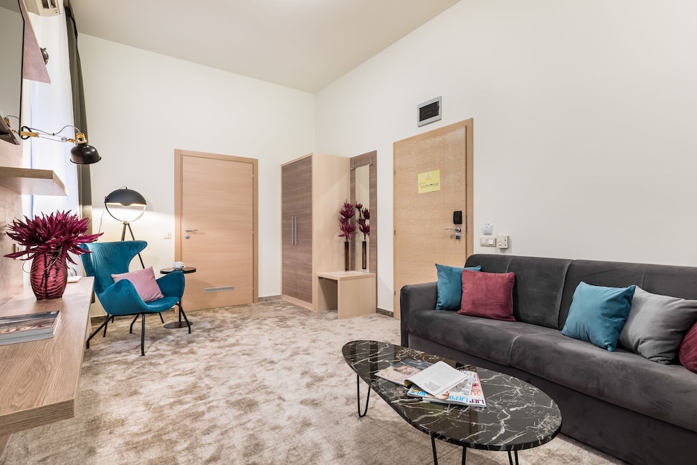 Standard Apartment - Photo 6