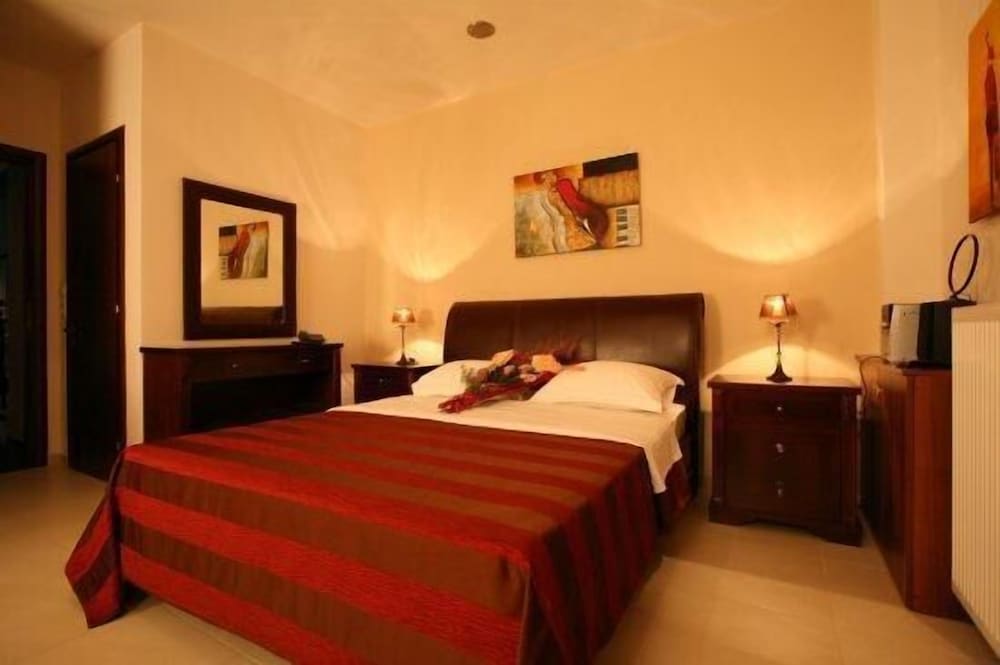 Superior Double Room (Meteora View) - Photo 2