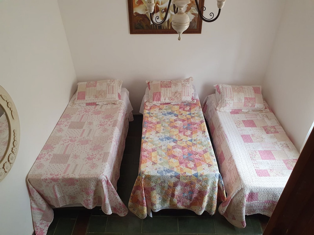 Economy Triple Room