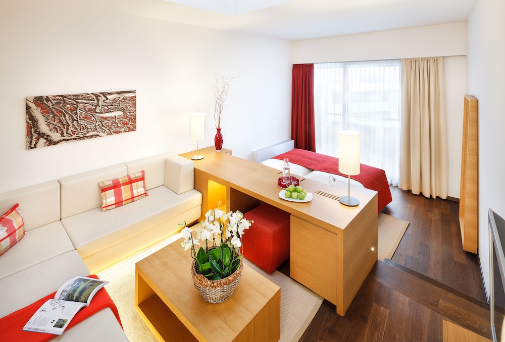 Panoramic Double Room, Balcony (Deluxe incl. SPA entrance) photo 1