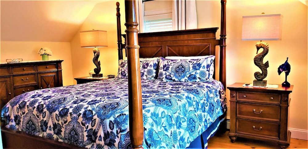 Kennebunkport Suite photo 3