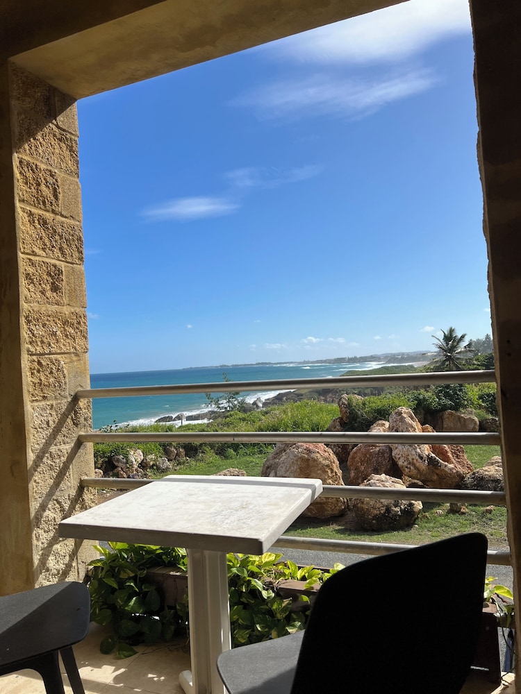 Deluxe Room, Ocean View photo 3
