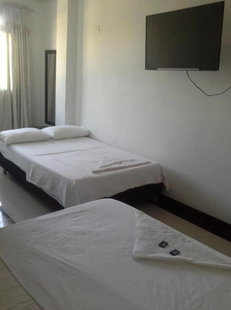 Family Room, 2 Double Beds photo 1