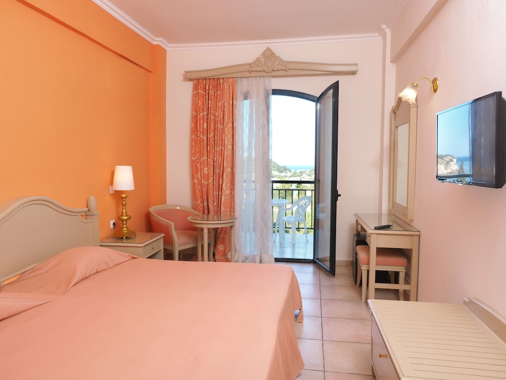Triple Room, Sea View photo 1