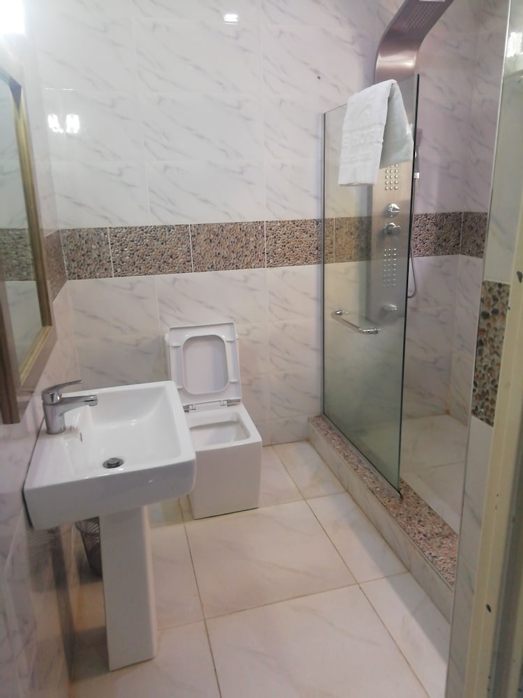 Exclusive Suite photo 2