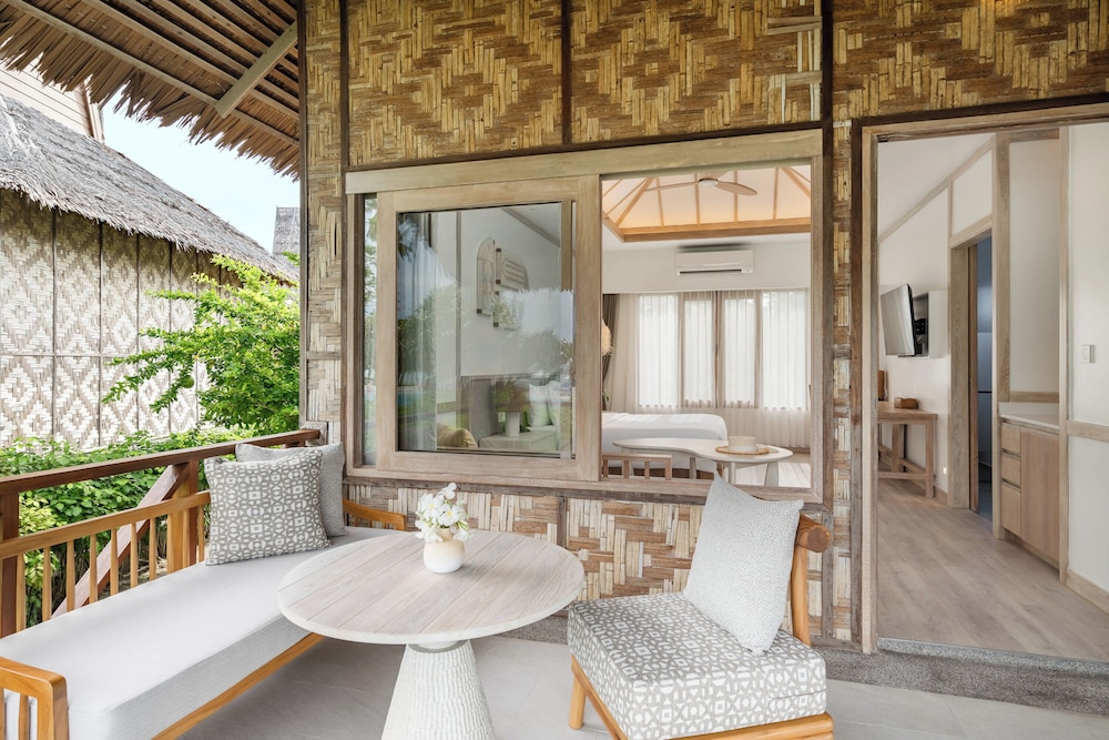 Deluxe Sea View Villa - Photo 3