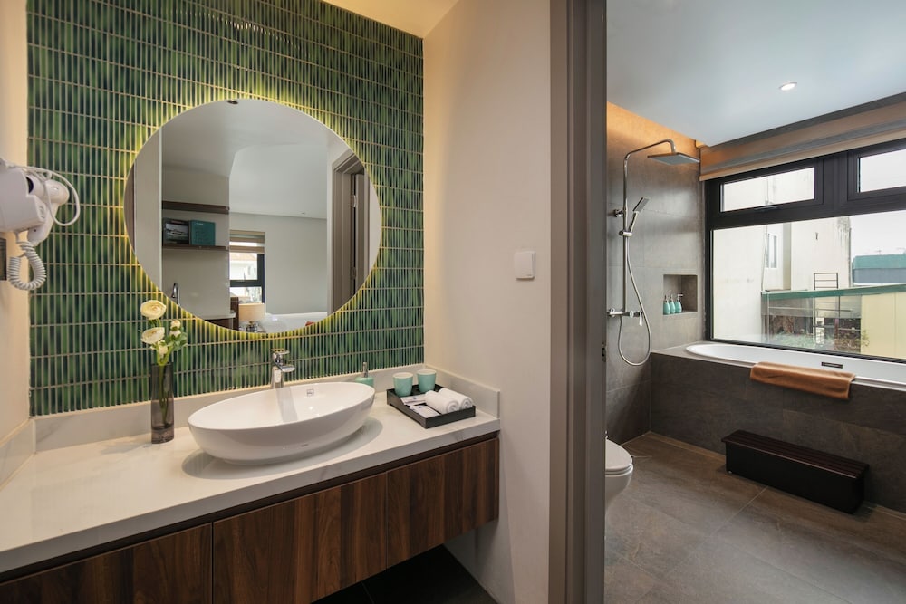 Premium Double With City view, Balcony