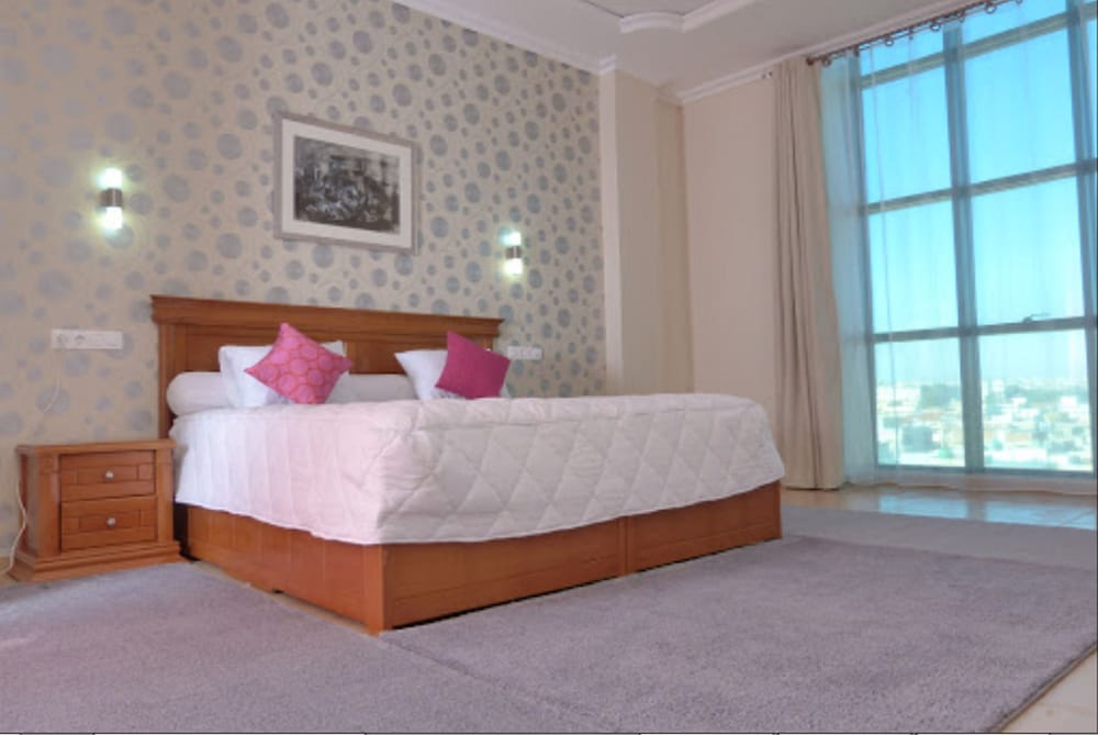 Executive Suite photo 2