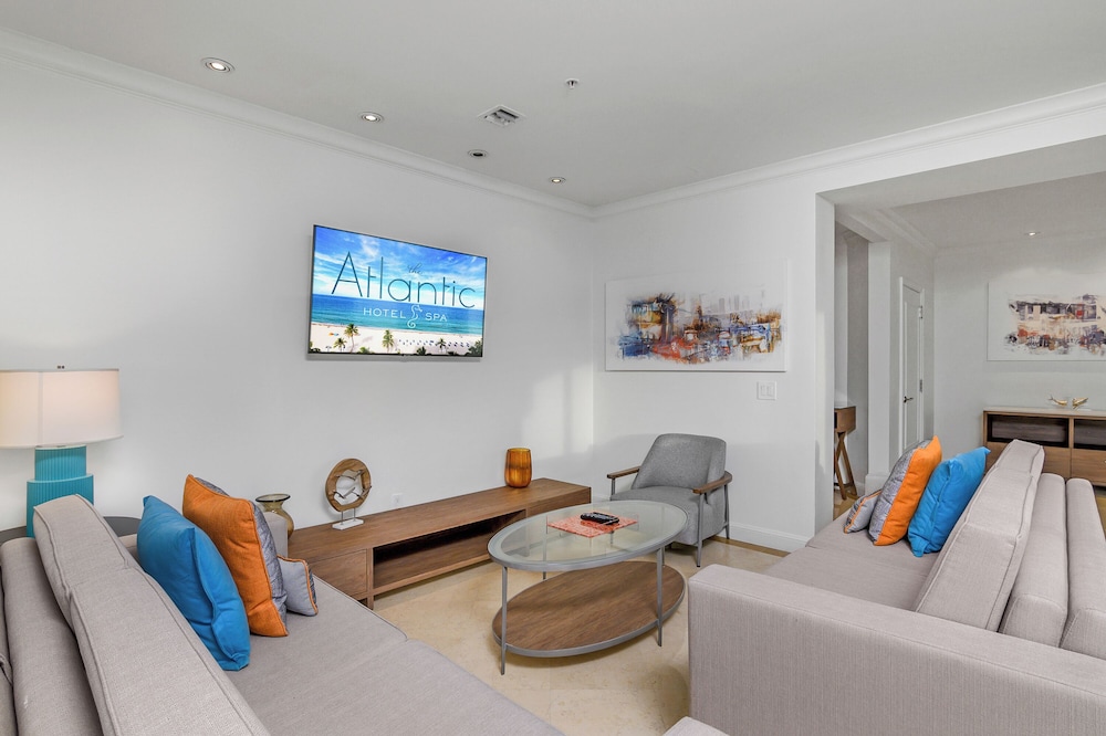 Penthouse, Multiple Beds - Photo 15