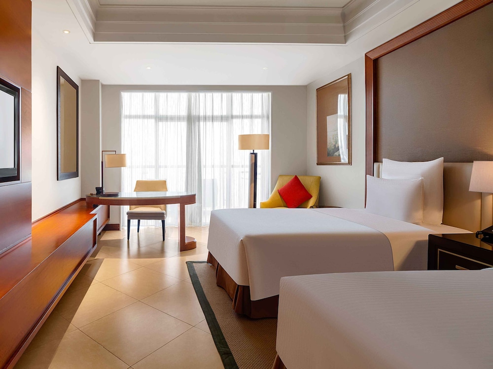 Deluxe Twin Room, 2 Twin Beds, Balcony - Photo 1