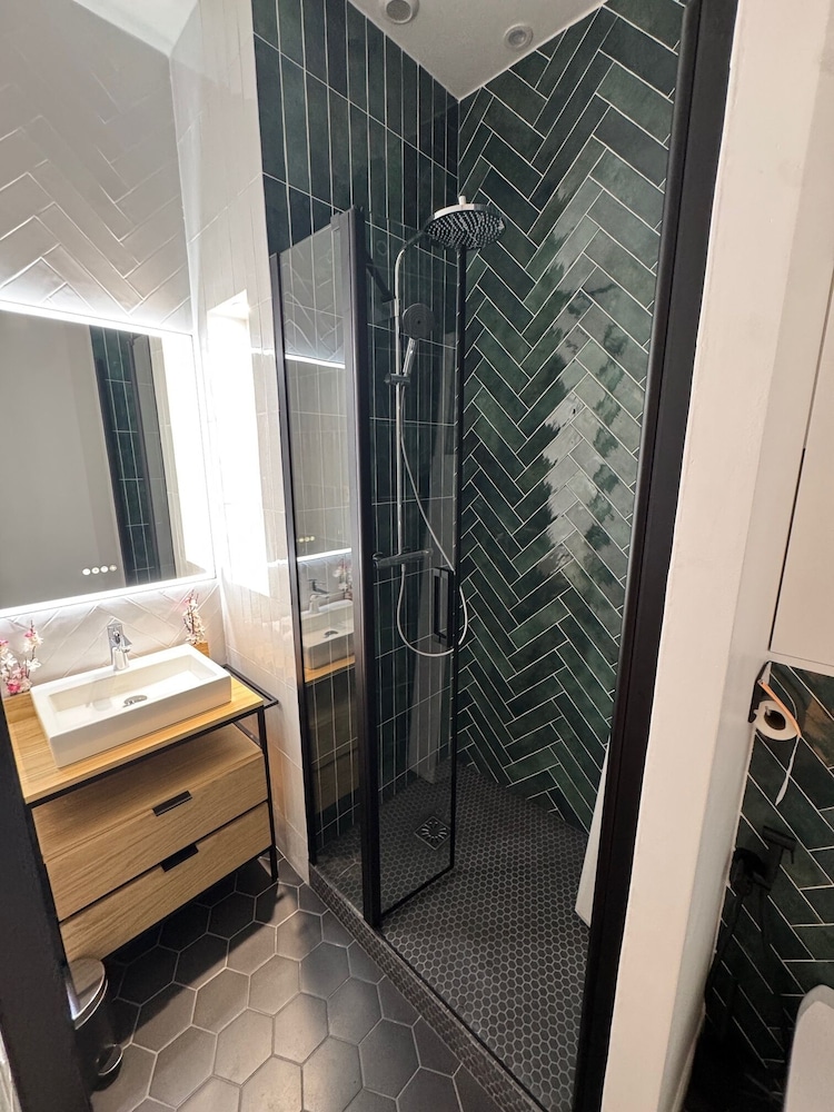 Deluxe Apartment photo 3