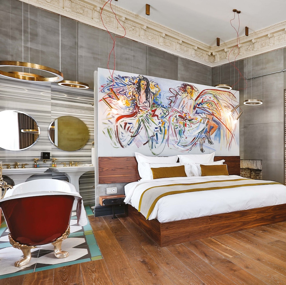 Royal Suite photo 3