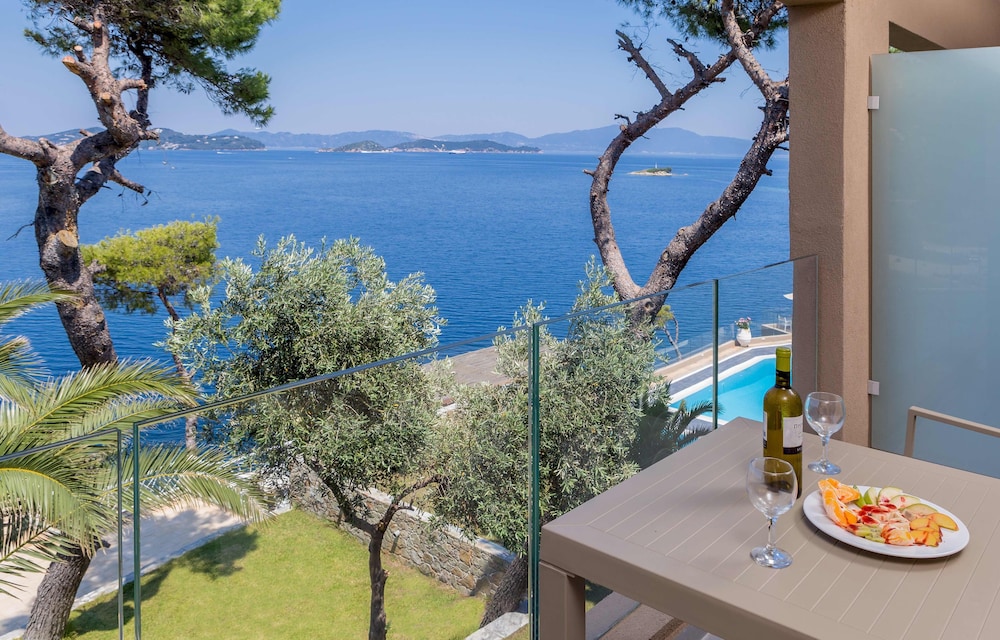 Classic Double Room, Sea View photo 3