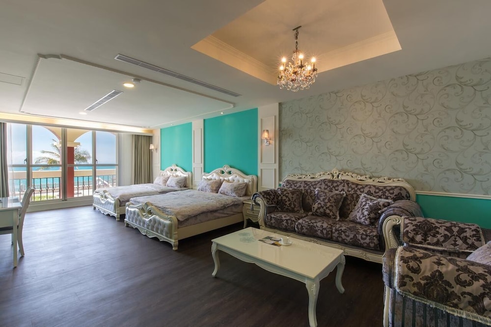 Deluxe Quadruple Room, Ocean View photo 1