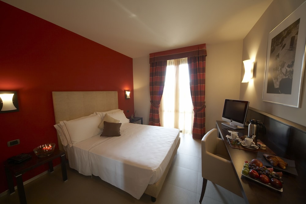 Superior Double Room - Photo 1