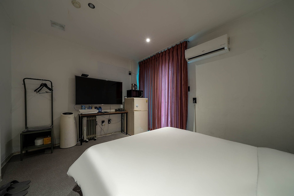 Standard Room - Photo 19