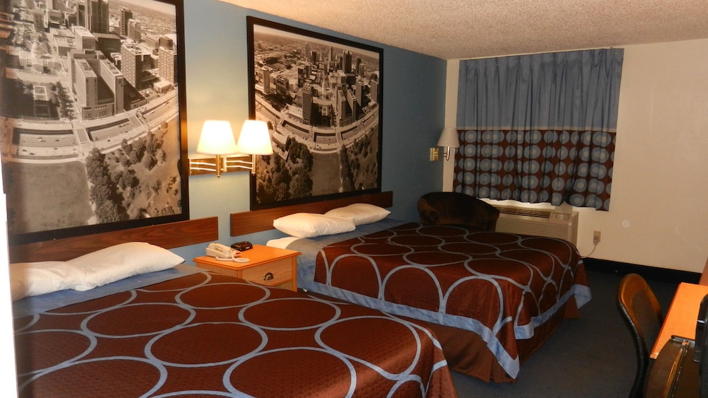 Standard Room, 2 Queen Beds photo 2