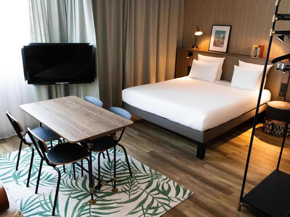 Superior Suite, Multiple Beds - Photo 17