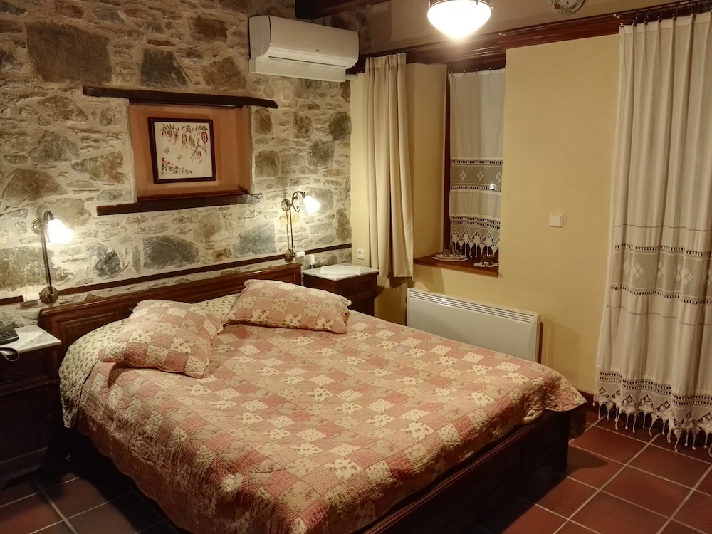Double Room, Terrace (Ptelea) photo 2