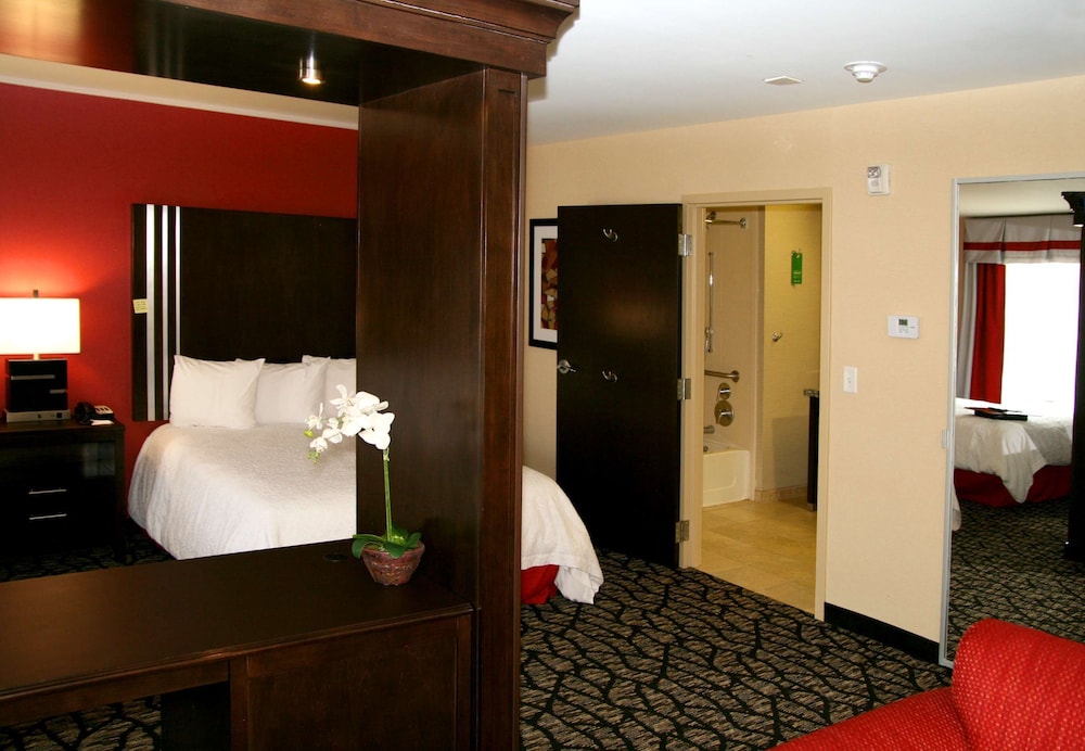 Studio, 2 Queen Beds, Accessible, Bathtub - Photo 1