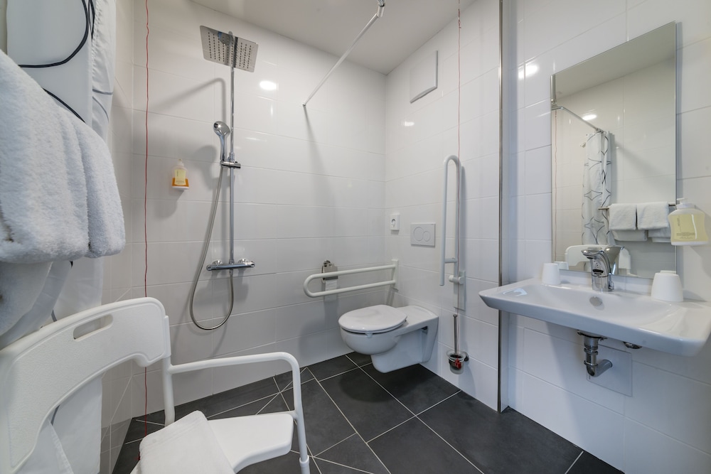 Basic Double Room, Accessible, Non Smoking photo 2